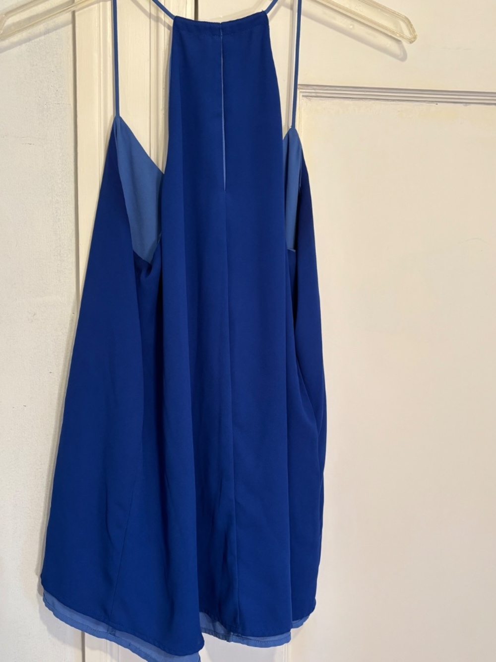 Express Reversible Tank Top - Picture 3 of 5